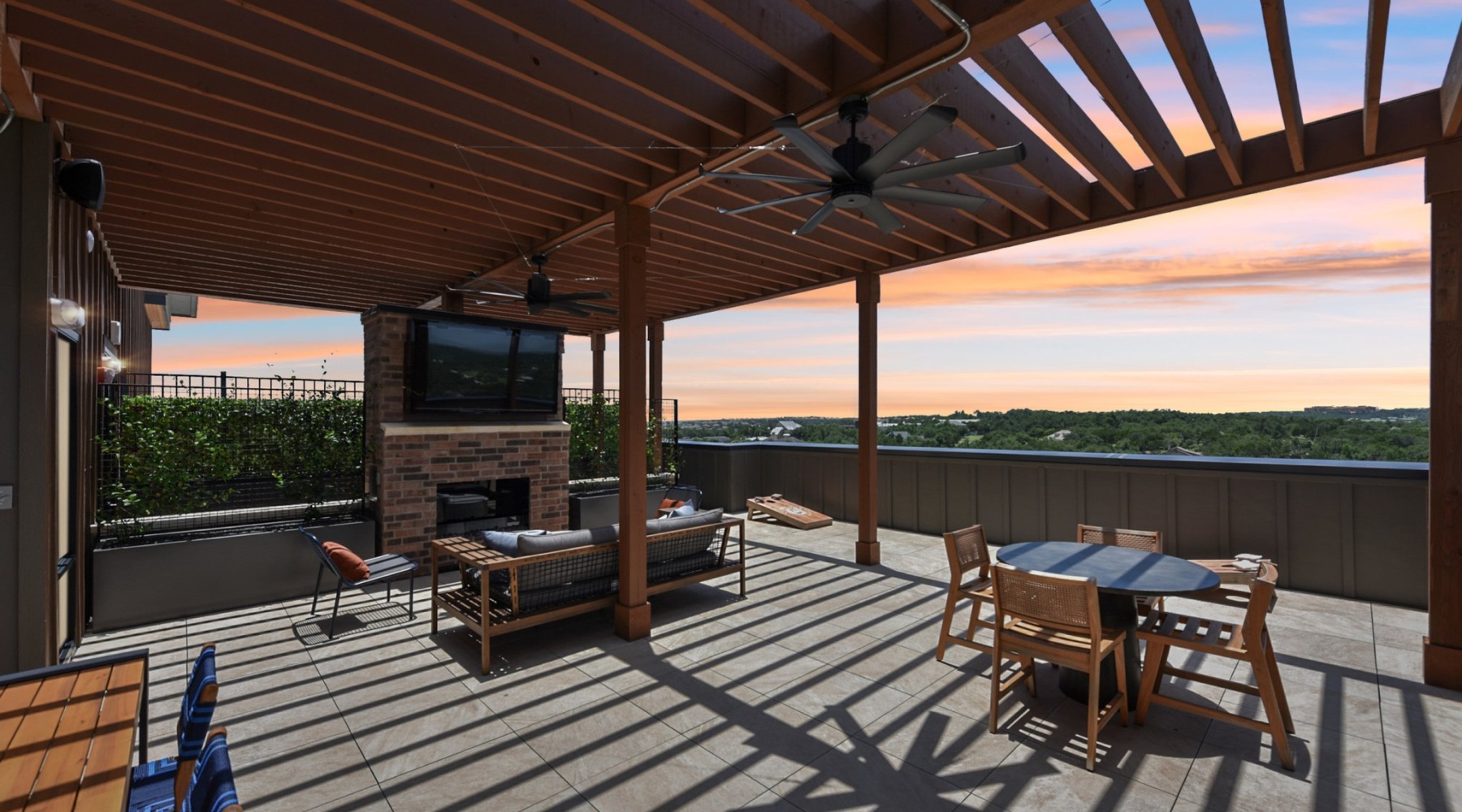 Panoramic Hill Country Views